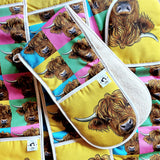 POP ART Highland Coo oven mitts